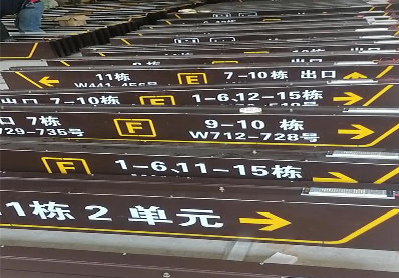 宁洱广告标识中，常见的几种安装方式。